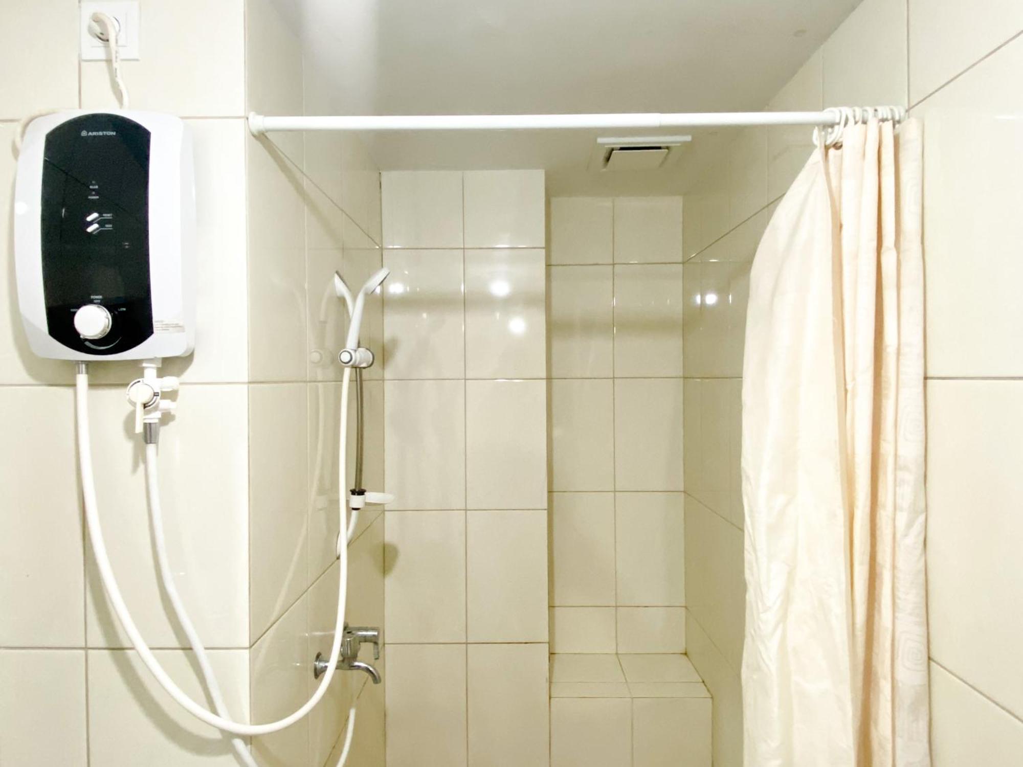 Homey And 3br At Springlake Summarecon By Travelio Apartemen Bekasi